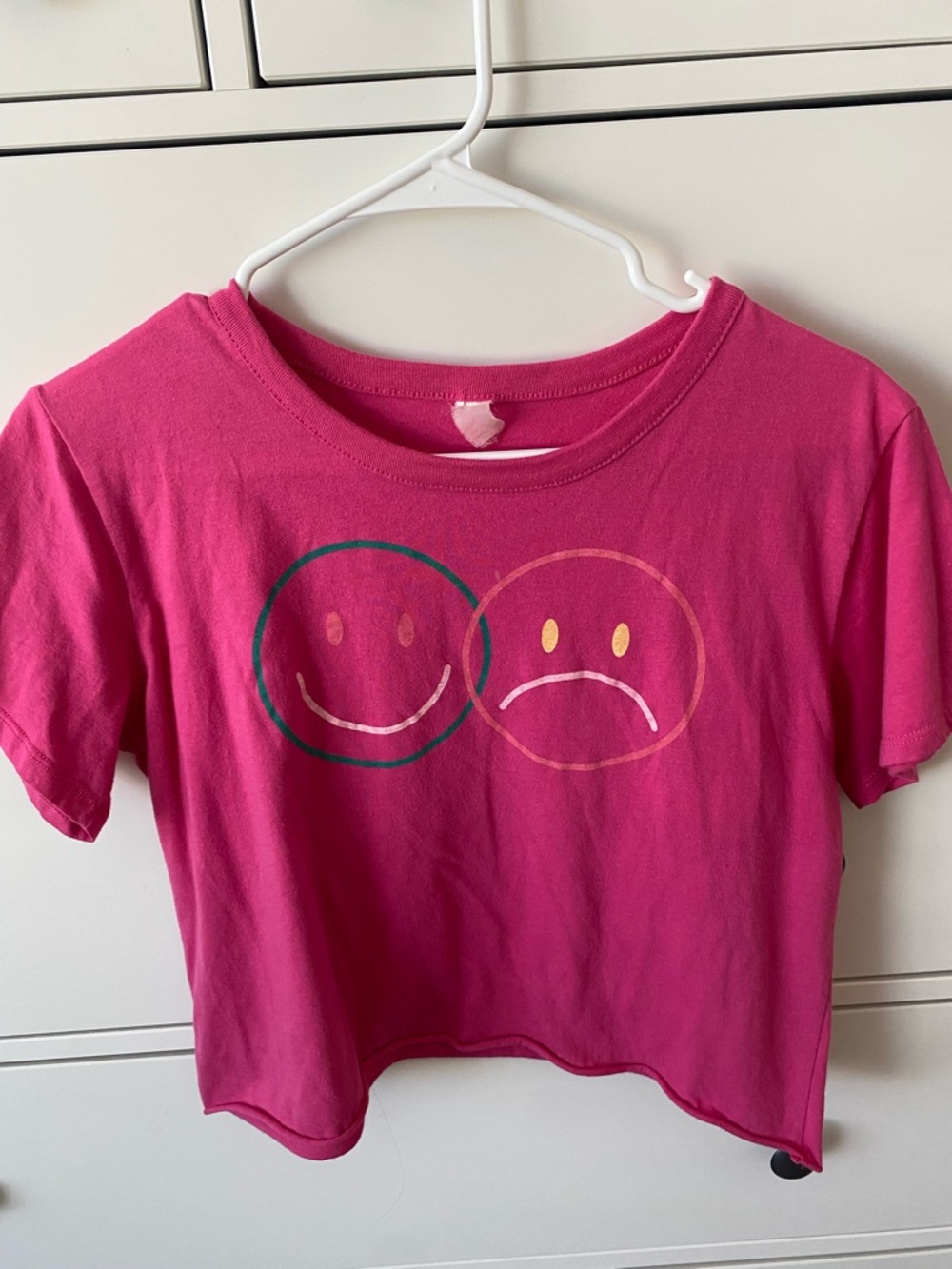 Cropped smiley T-shirt